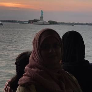 Meet your Posher, Aliya